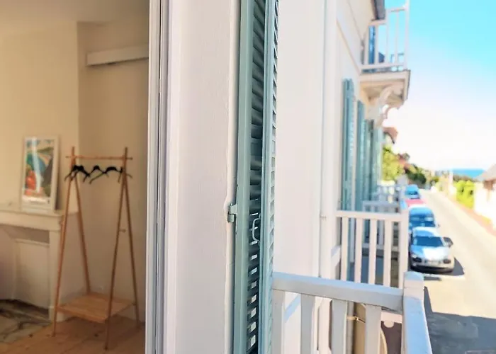 Amica, Terrasse Et Jardin, A 50m De La Βίλα