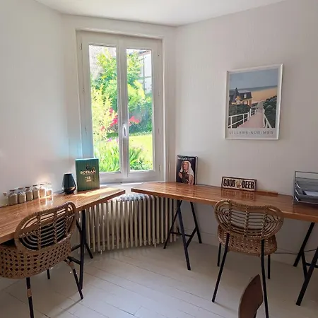 Amica, Terrasse Et Jardin, A 50m De La Вилле-сюр-Мер