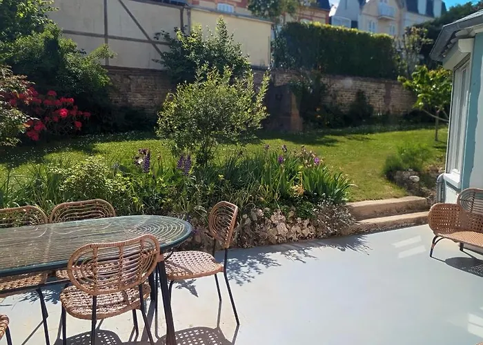 Amica, Terrasse Et Jardin, A 50m De La Villers-sur-Mer